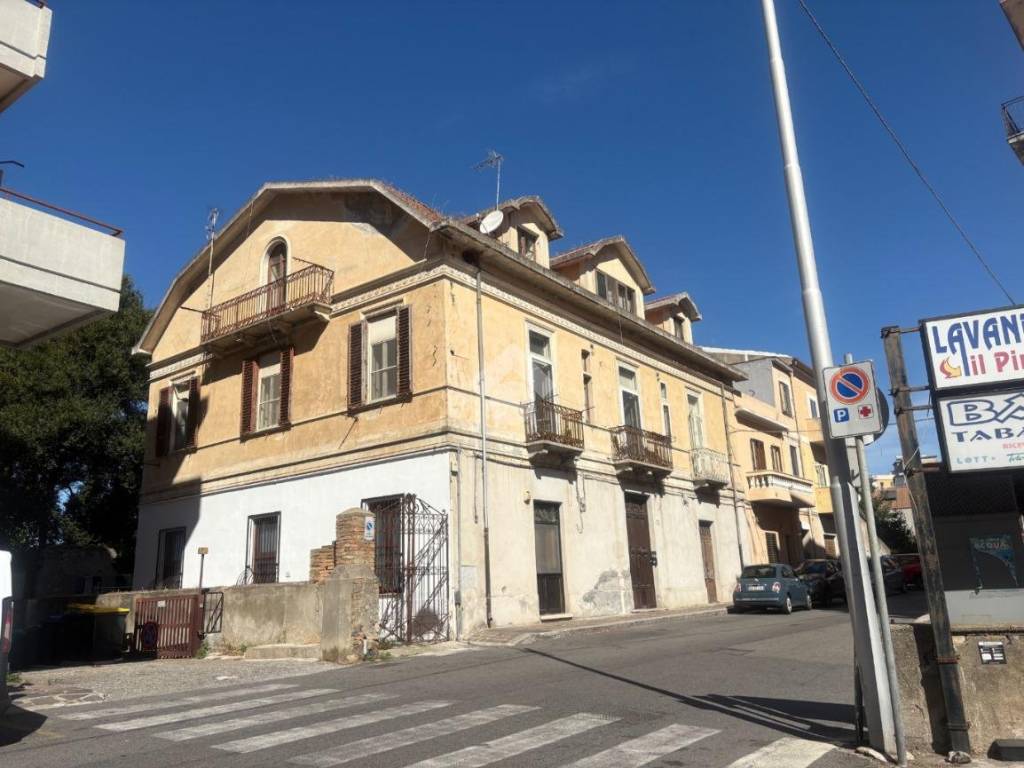appartamento in vendita a Catanzaro in zona Pontegrande