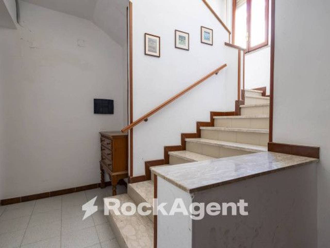 appartamento in vendita a Catanzaro in zona Pontegrande