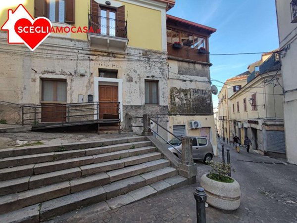 appartamento in vendita a Catanzaro in zona Centro Città