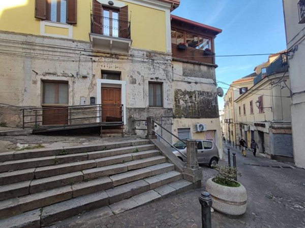 appartamento in vendita a Catanzaro in zona Centro Città