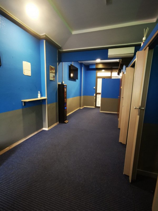 negozio in vendita a Catanzaro in zona Catanzaro Lido