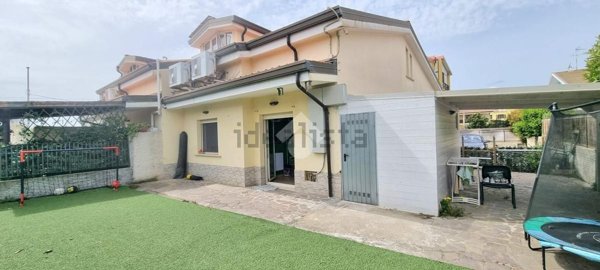casa indipendente in vendita a Catanzaro