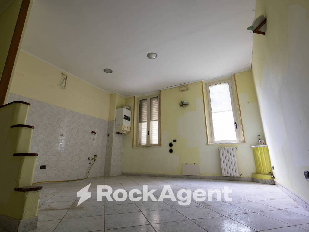 appartamento in vendita a Catanzaro in zona Santa Maria