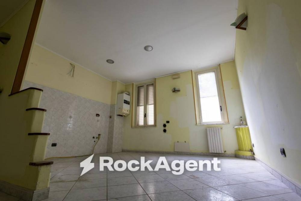 appartamento in vendita a Catanzaro in zona Santa Maria