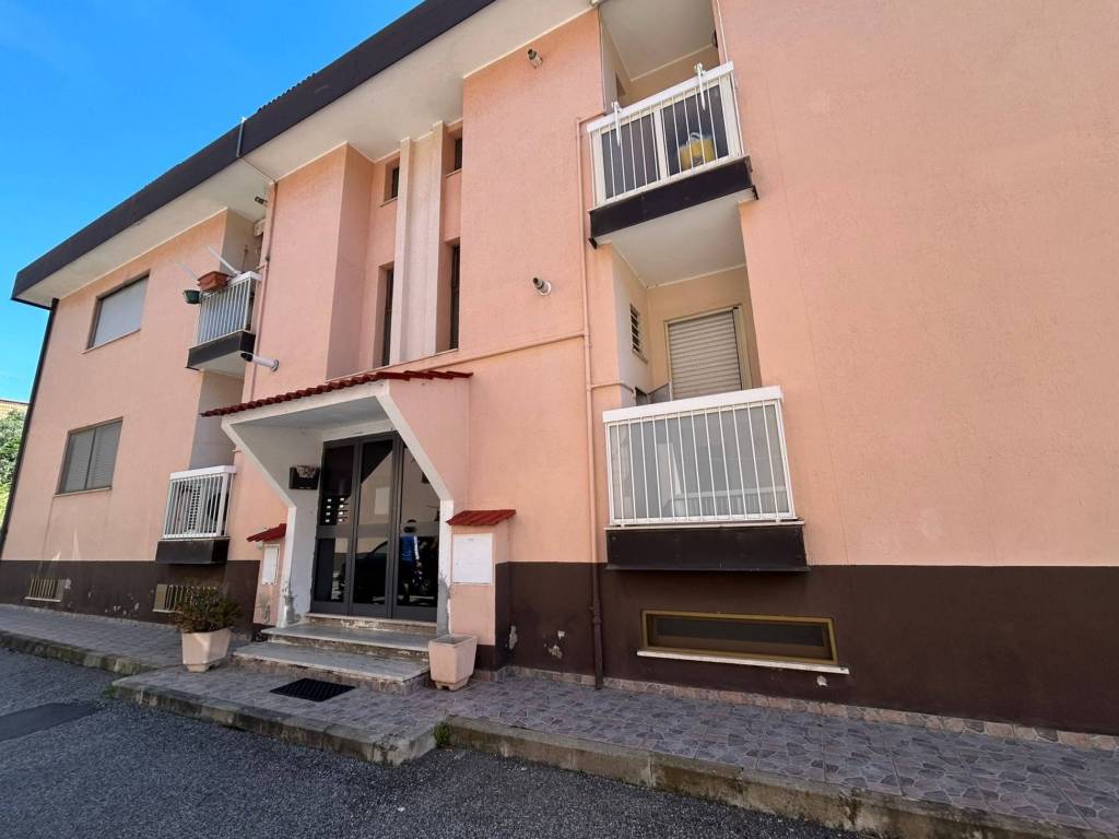 appartamento in vendita a Catanzaro in zona Catanzaro Sala