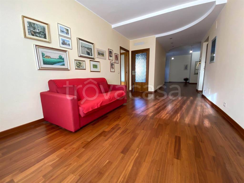 appartamento in vendita a Catanzaro in zona Catanzaro Lido