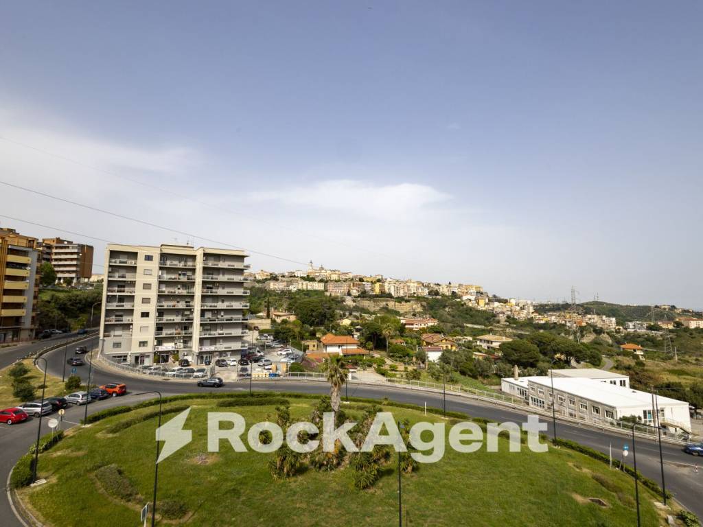 appartamento in vendita a Catanzaro in zona Mater Domini