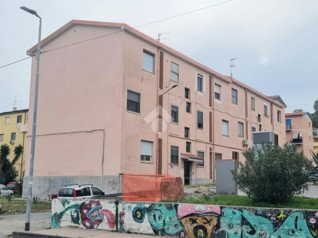 appartamento in vendita a Catanzaro in zona Germaneto