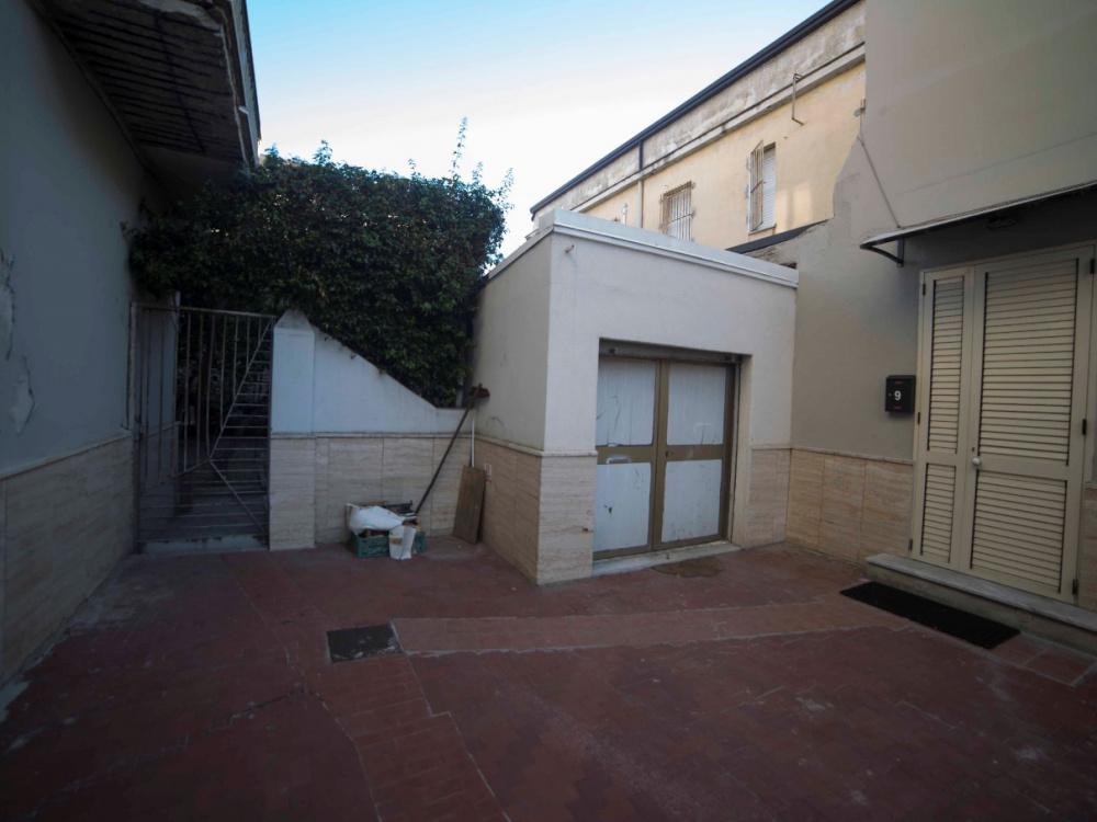 appartamento in vendita a Catanzaro in zona Catanzaro Lido