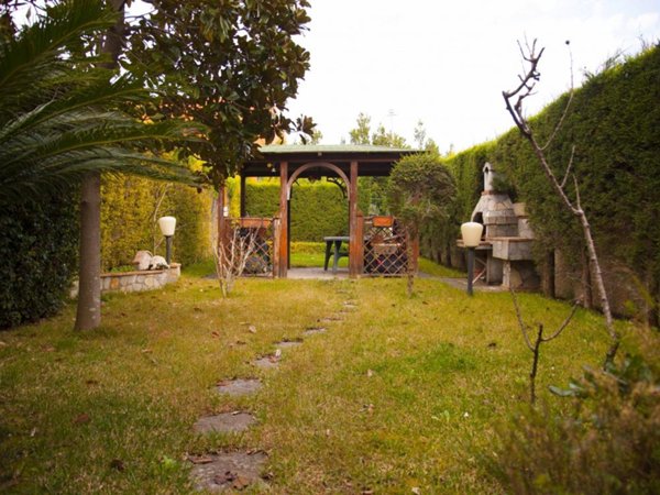 casa indipendente in vendita a Catanzaro in zona Catanzaro Lido