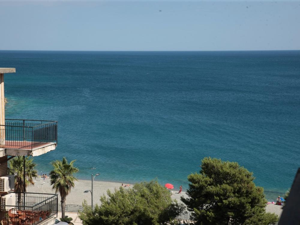appartamento in vendita a Catanzaro in zona Catanzaro Lido
