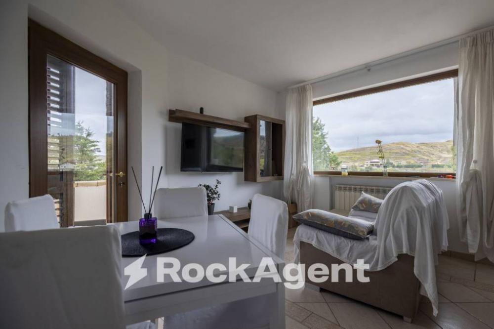 casa indipendente in vendita a Catanzaro in zona Petricciolo / Alli