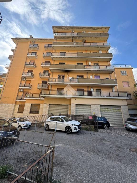 appartamento in vendita a Catanzaro in zona Pontepiccolo