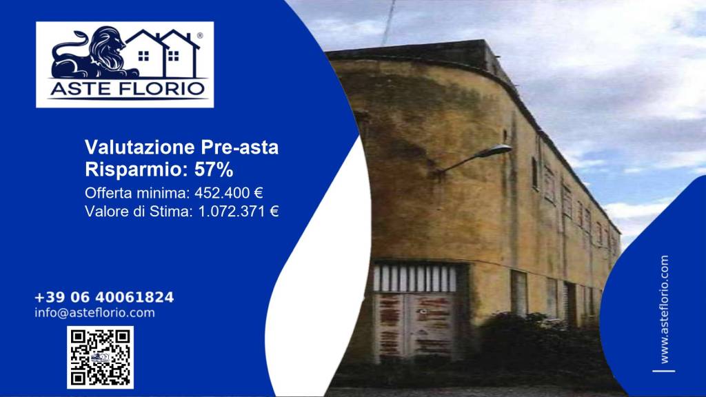 locale commerciale in vendita a Catanzaro in zona Santa Maria