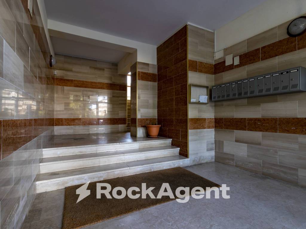 appartamento in vendita a Catanzaro in zona Germaneto