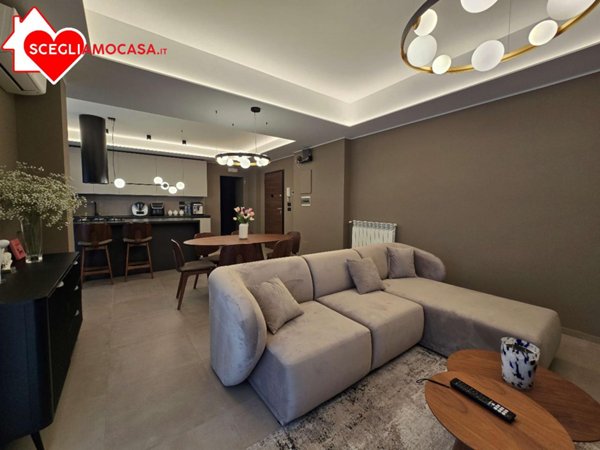 appartamento in vendita a Catanzaro in zona Catanzaro Lido