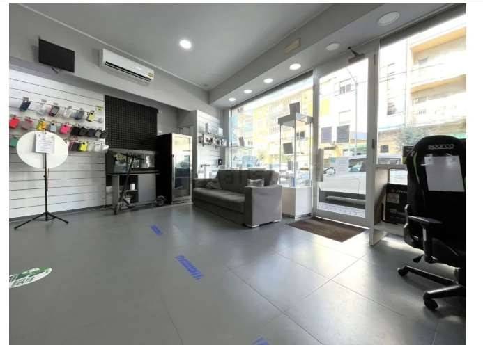 negozio in vendita a Catanzaro in zona Catanzaro Lido