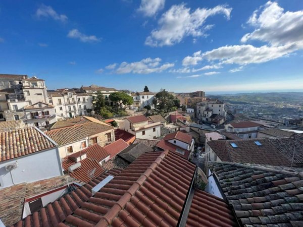 appartamento in vendita a Catanzaro in zona Centro Città
