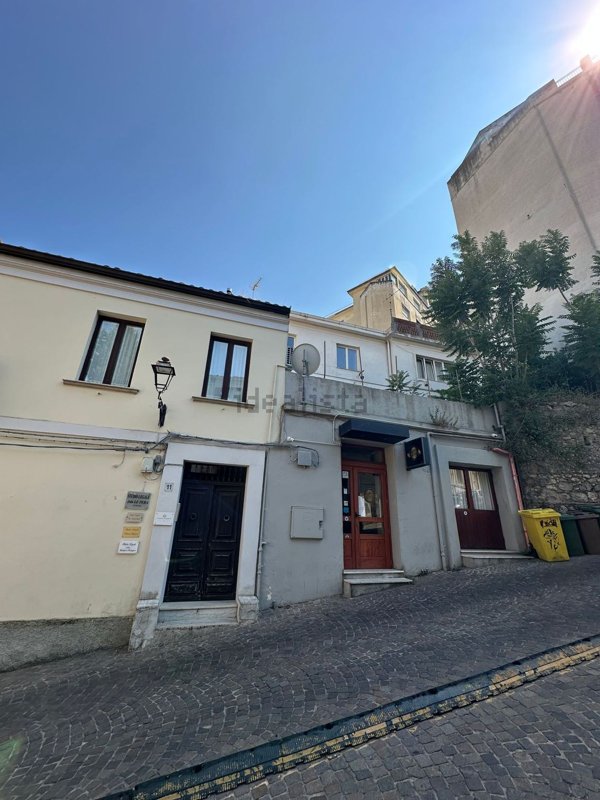 appartamento in vendita a Catanzaro in zona Centro Città