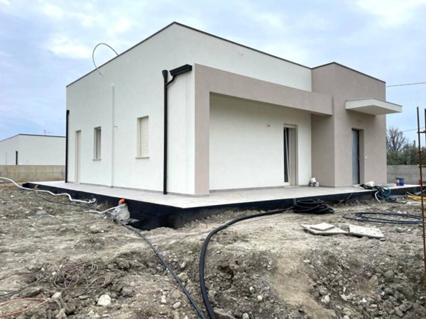 casa indipendente in vendita a Catanzaro in zona Catanzaro Lido