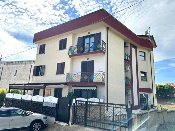 appartamento in vendita a Catanzaro in zona Catanzaro Lido