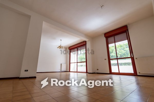 appartamento in vendita a Catanzaro in zona Catanzaro Lido