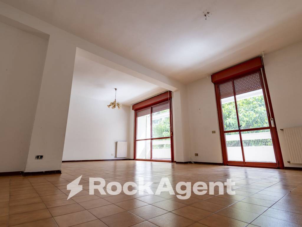 appartamento in vendita a Catanzaro in zona Catanzaro Lido