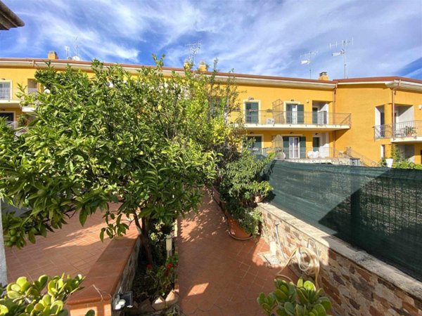 casa indipendente in vendita a Catanzaro