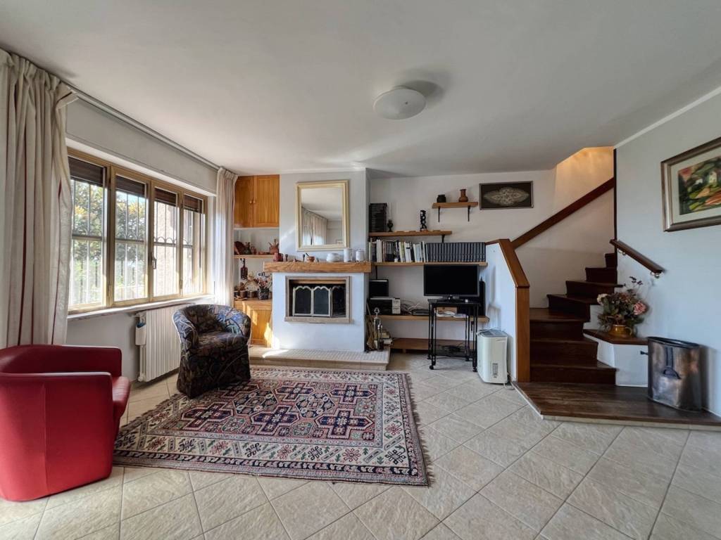 casa indipendente in vendita a Catanzaro in zona Mater Domini