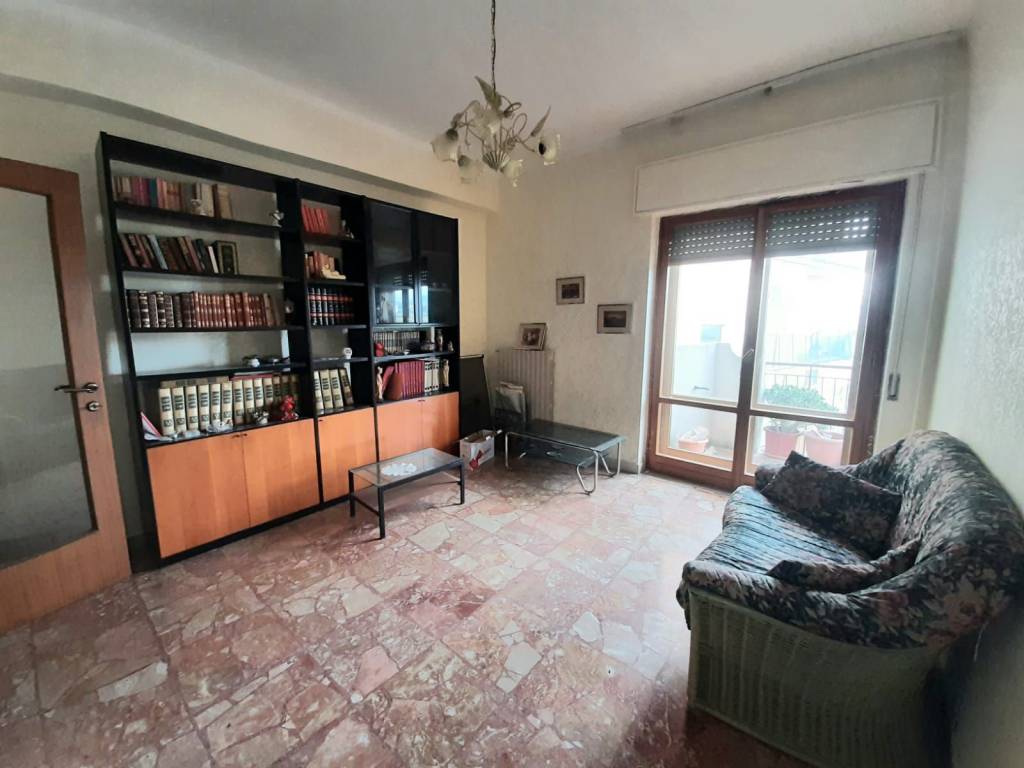 appartamento in vendita a Catanzaro in zona Mater Domini