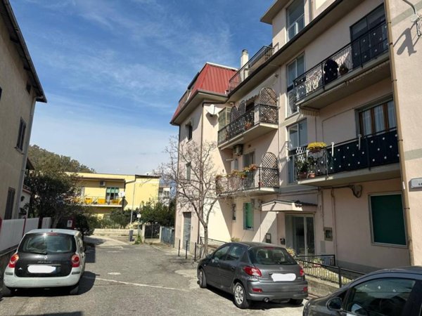 appartamento in vendita a Catanzaro in zona Catanzaro Lido
