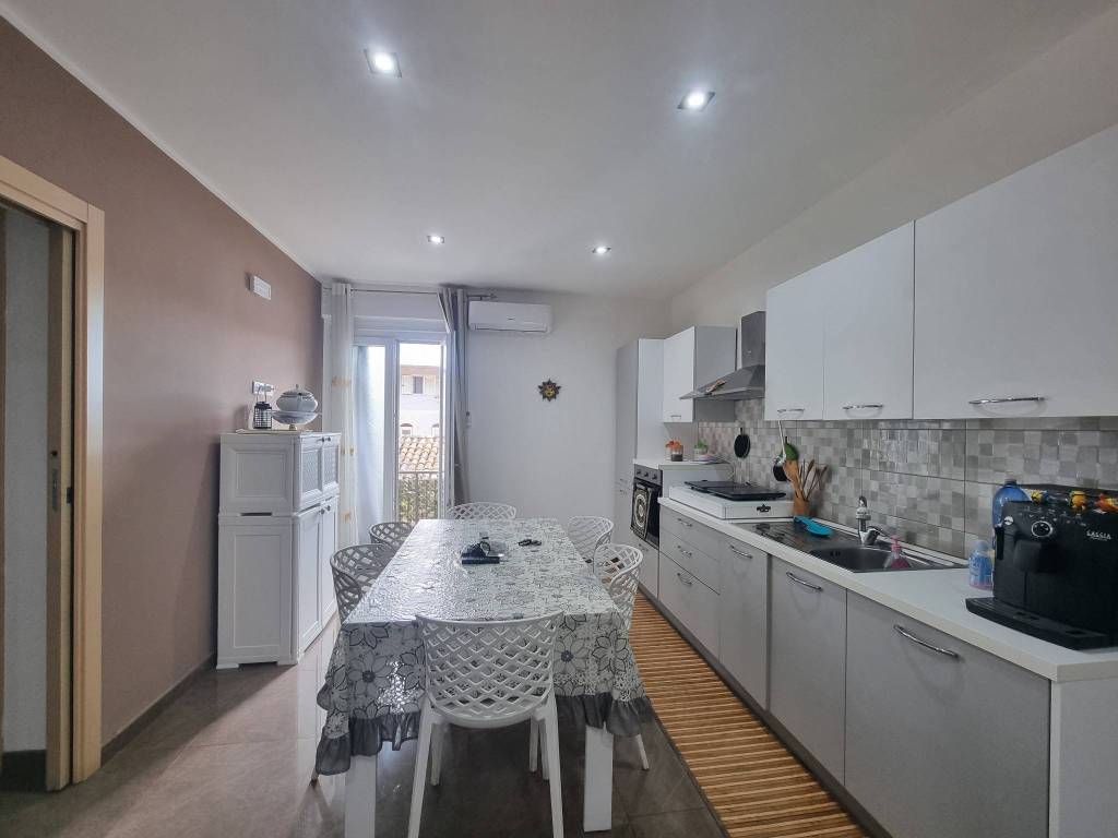 appartamento in vendita a Catanzaro in zona Santa Maria