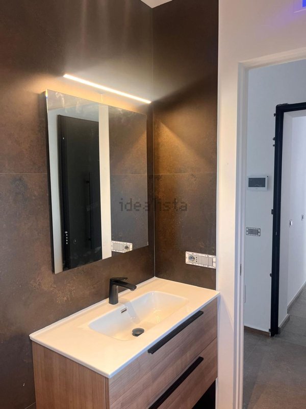 appartamento in vendita a Catanzaro in zona Catanzaro Lido