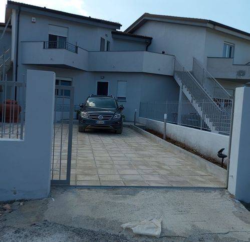 casa indipendente in vendita a Catanzaro in zona Santa Maria