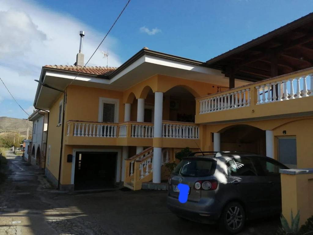 casa indipendente in vendita a Catanzaro in zona Catanzaro Lido