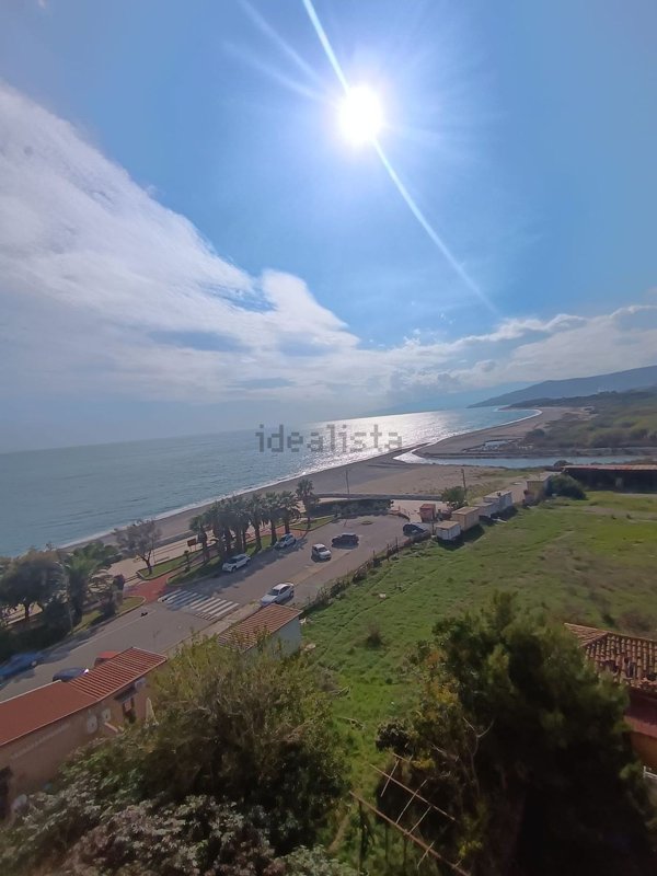 appartamento in vendita a Catanzaro in zona Catanzaro Lido