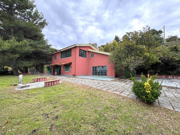 casa indipendente in vendita a Catanzaro in zona Sant'Elia