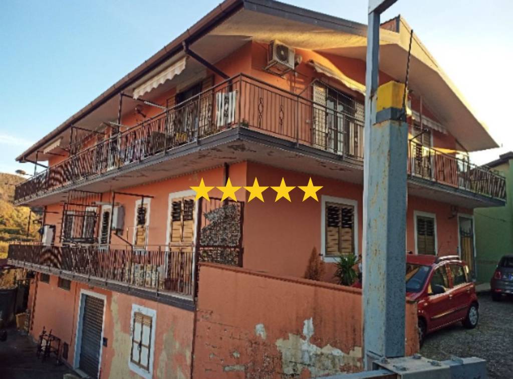 appartamento in vendita a Catanzaro in zona Pontegrande