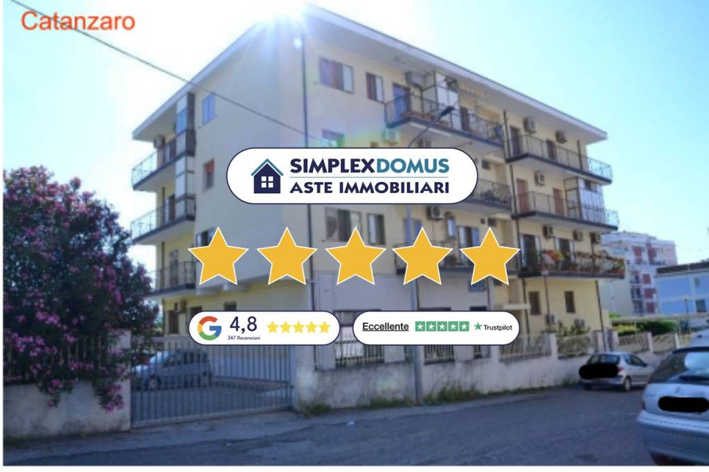 appartamento in vendita a Catanzaro in zona Catanzaro Lido