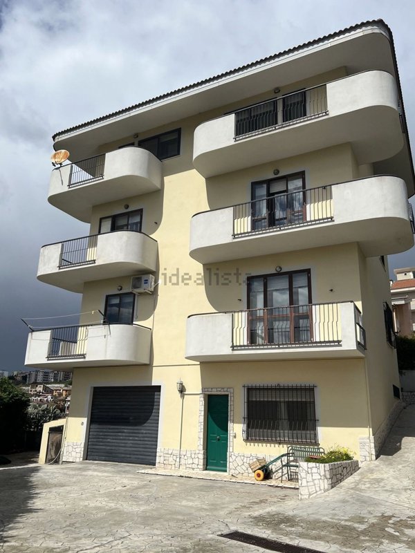 casa indipendente in vendita a Catanzaro