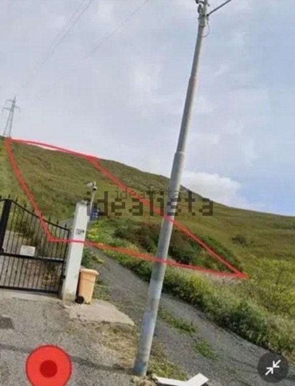 locale di sgombero in vendita a Catanzaro in zona Santa Maria