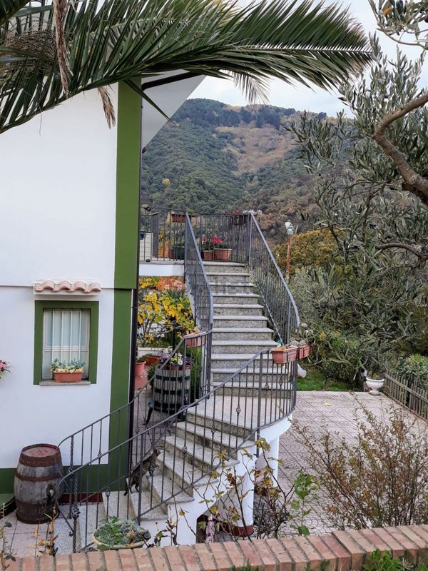 casa indipendente in vendita a Catanzaro