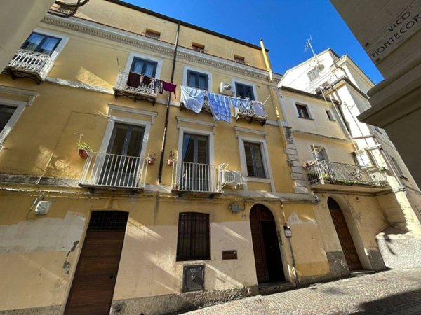 appartamento in vendita a Catanzaro in zona Centro Città