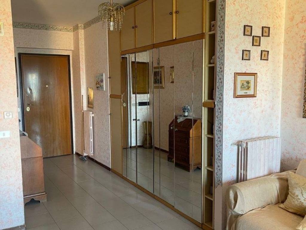 appartamento in vendita a Catanzaro in zona Gagliano