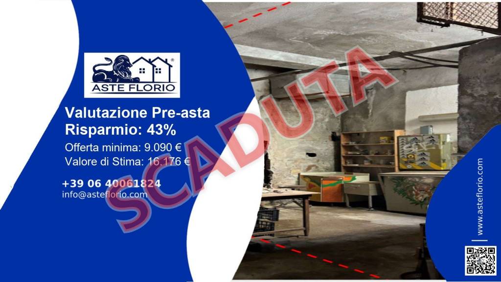 locale commerciale in vendita a Catanzaro in zona Centro Città