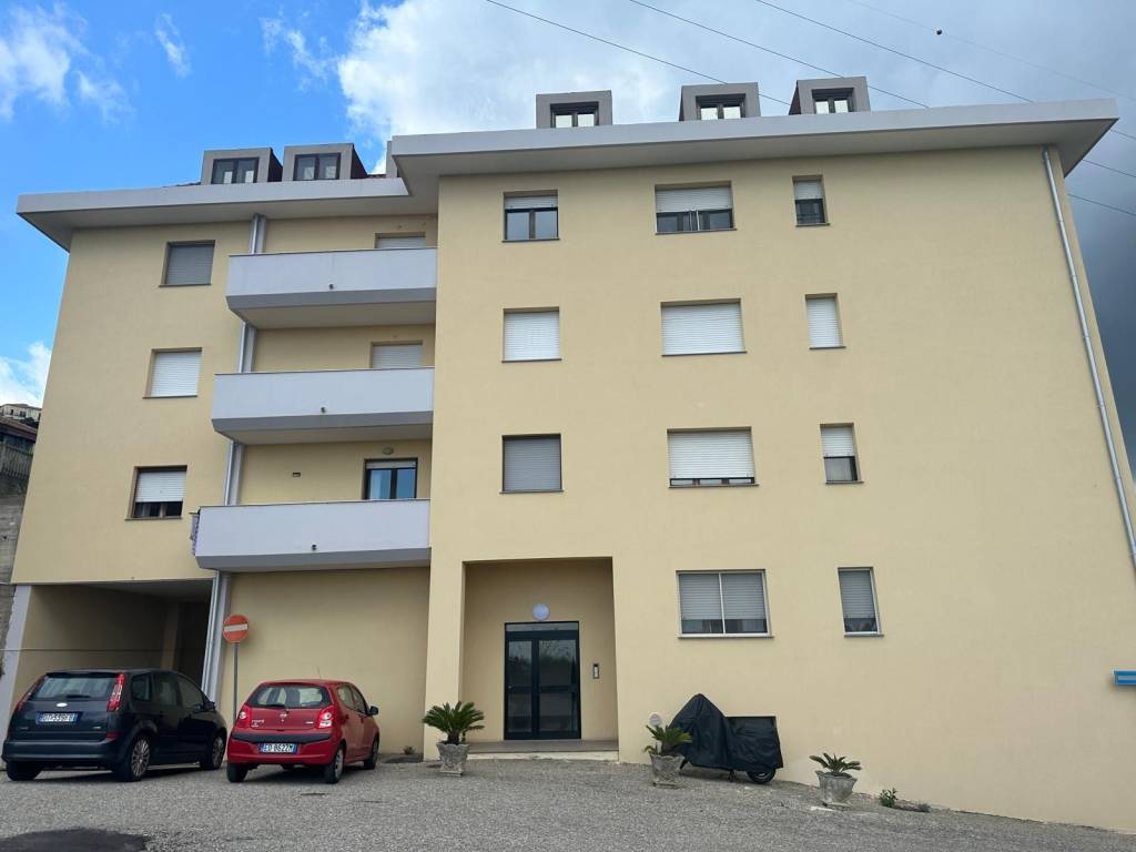 appartamento in vendita a Catanzaro in zona Santa Maria