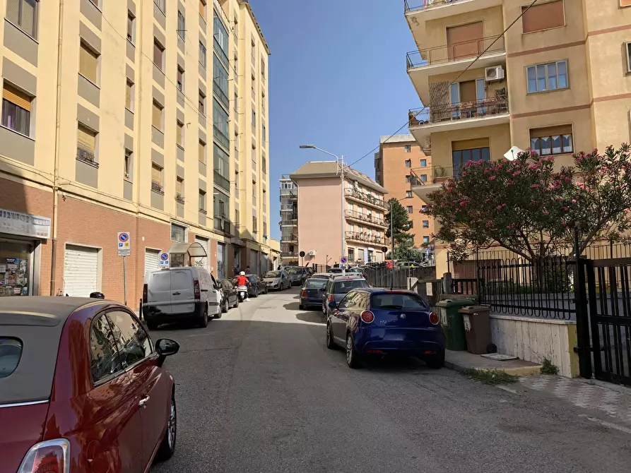 locale di sgombero in vendita a Catanzaro