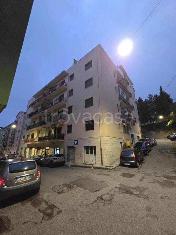 appartamento in vendita a Catanzaro in zona Pontepiccolo