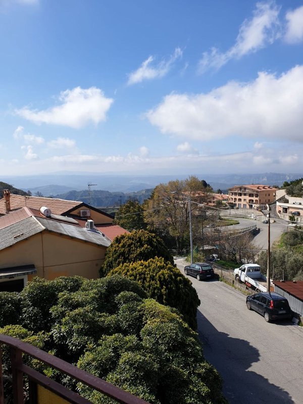 appartamento in vendita a Catanzaro in zona Gagliano