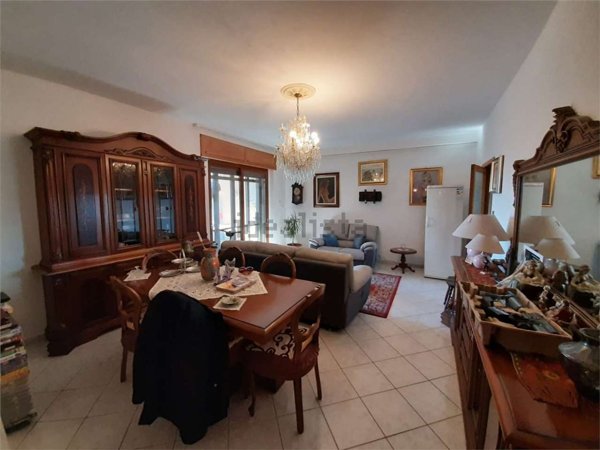 appartamento in vendita a Catanzaro in zona Centro Città